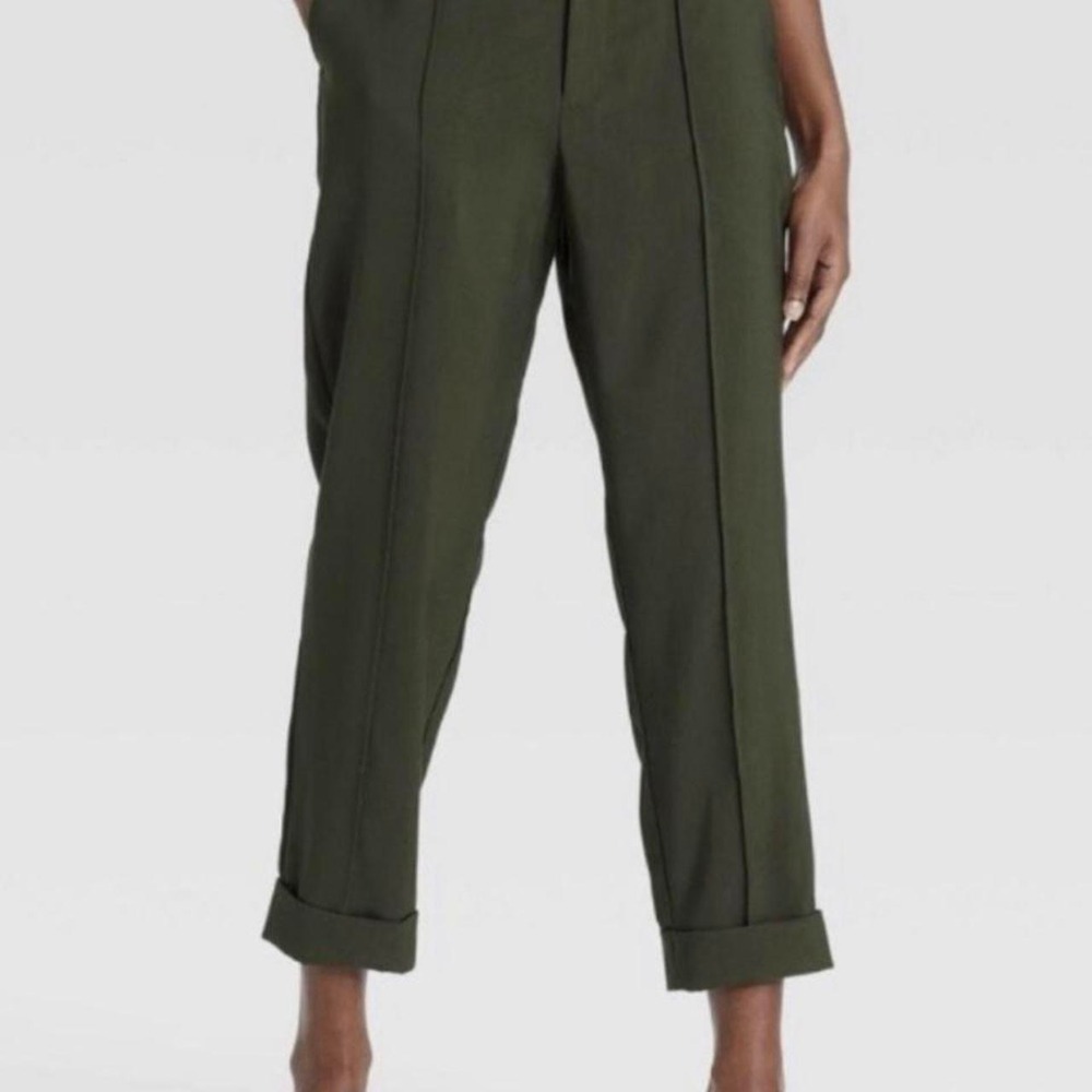 A New Day Slim Straight High Rise Pintuck Ankle Pants size 10 in Olive Green